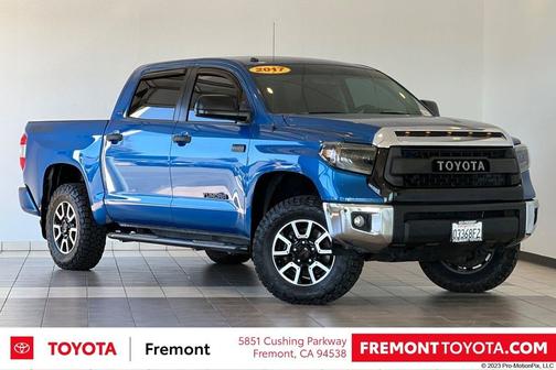 Blazing Blue Pearl 2017 Toyota Tundra SR5