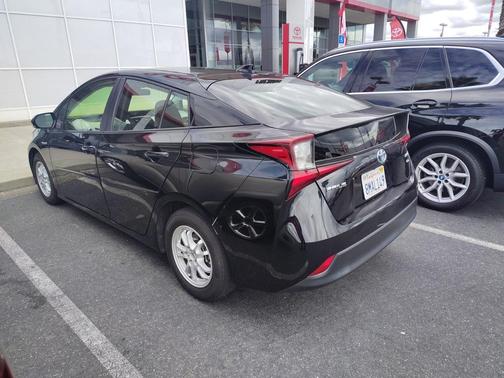 2019 Toyota Prius L