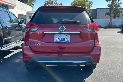 2017 Nissan Rogue SV