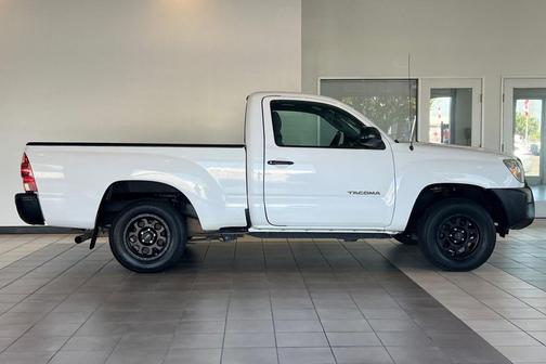 2014 Toyota Tacoma Base