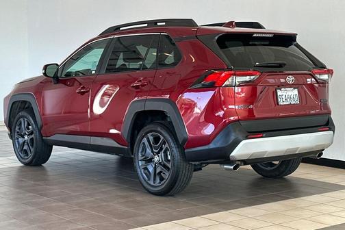 2023 Toyota RAV4 Adventure