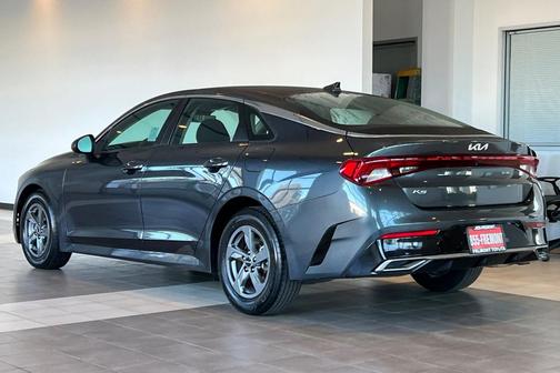 2022 Kia K5 LXS