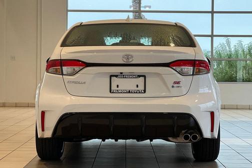 2026 Toyota Corolla Hybrid SE