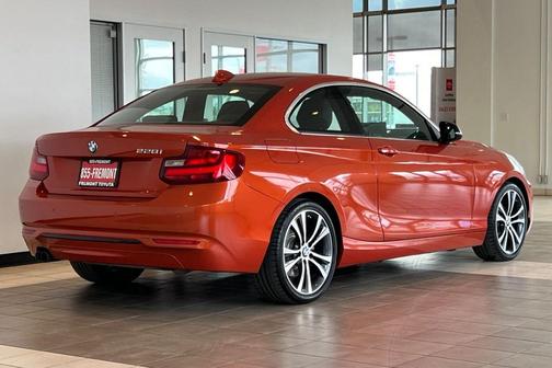 2015 BMW 228 228i