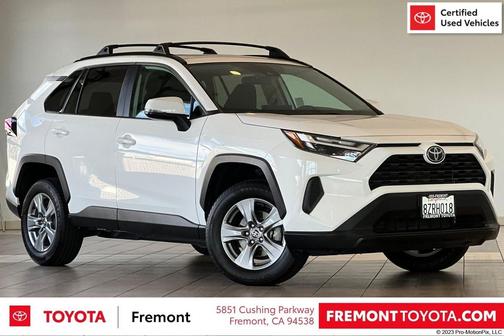 2022 Toyota RAV4 XLE