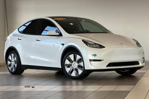 2023 Tesla Model Y Long Range Dual Motor All-Wheel Drive