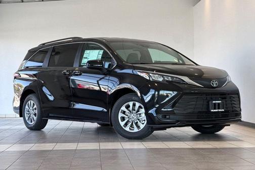 Midnight Black 2026 Toyota Sienna LE