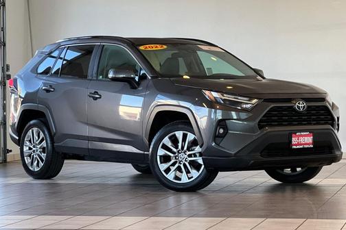 2022 Toyota RAV4 XLE Premium