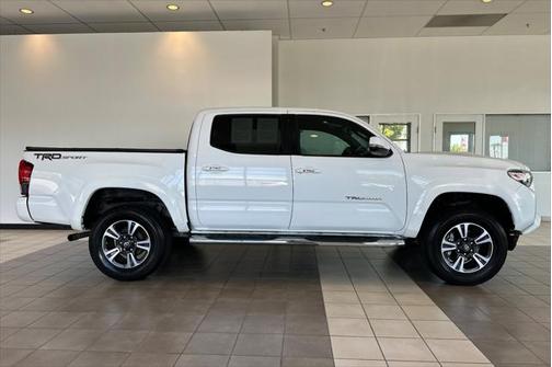 2018 Toyota Tacoma TRD Sport