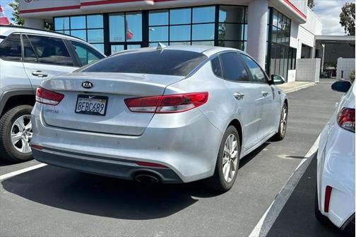 2018 Kia Optima LX