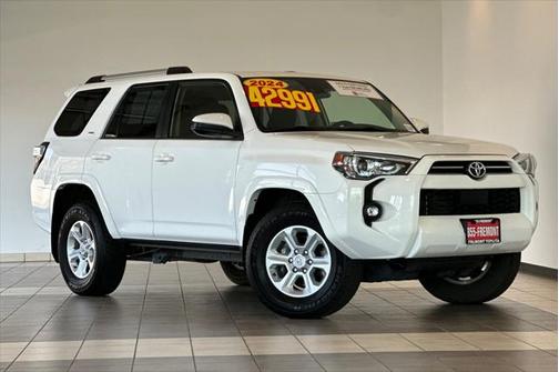2024 Toyota 4Runner SR5