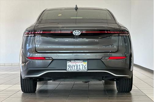 2023 Toyota Crown Platinum