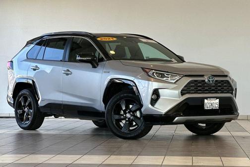 2021 Toyota RAV4 Hybrid SE