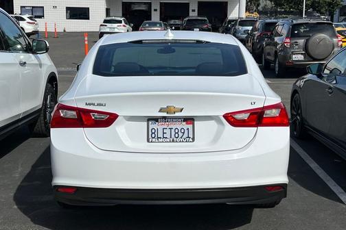 2017 Chevrolet Malibu 1LT