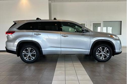 2017 Toyota Highlander Hybrid LE