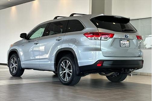 2017 Toyota Highlander Hybrid LE