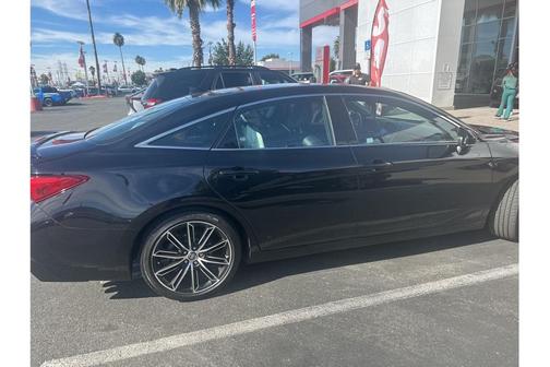 2019 Toyota Avalon Touring