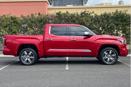 2023 Toyota Tundra Hybrid Capstone