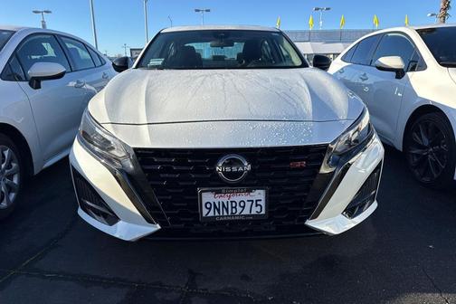 2023 Nissan Altima SR FWD