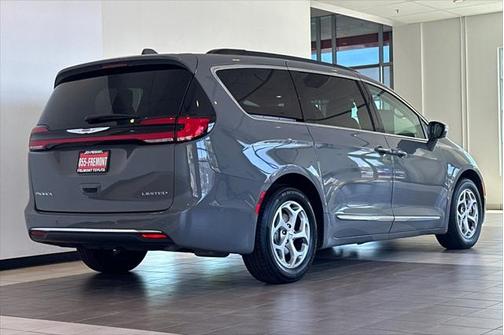 2022 Chrysler Pacifica Limited