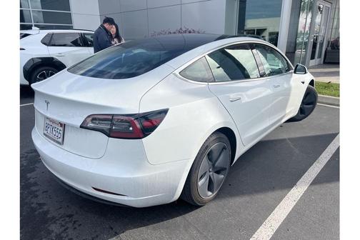 2020 Tesla Model 3 Standard Range Plus