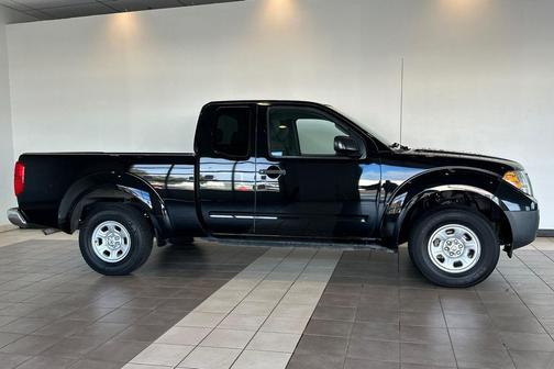 2016 Nissan Frontier S