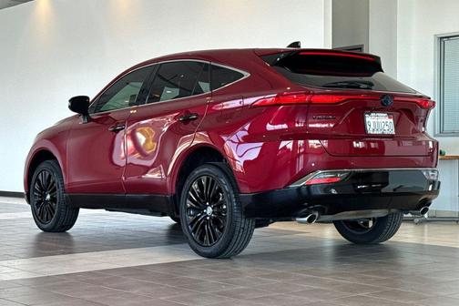 Ruby Flare Pearl 2023 Toyota Venza Nightshade Edition