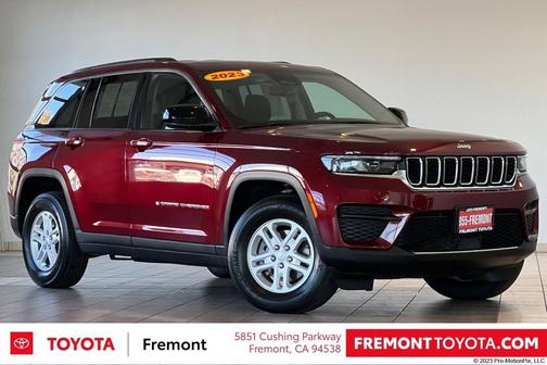 2023 Jeep Grand Cherokee Laredo