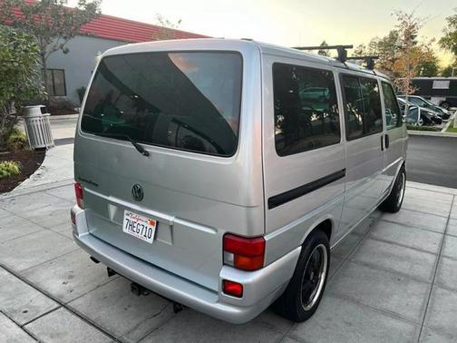 Photo 5 of 25 of 2003 Volkswagen Eurovan MV