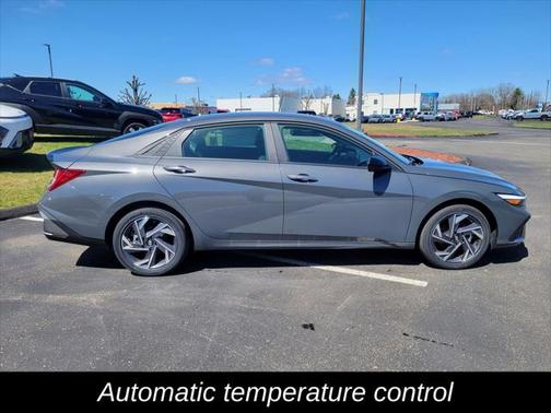 2025 Hyundai ELANTRA HEV Blue
