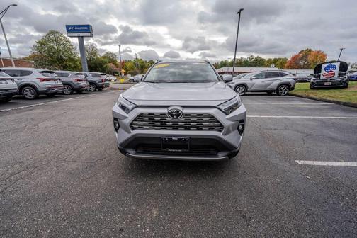 2023 Toyota RAV4 Limited