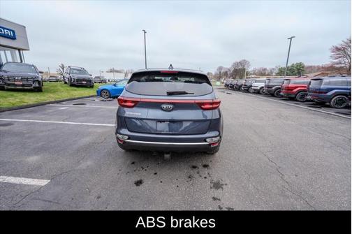 2022 Kia Sportage LX