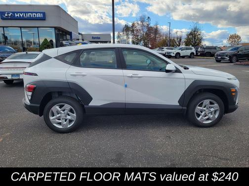 Atlas White 2026 Hyundai KONA SE