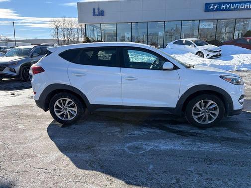 2018 Hyundai TUCSON SE