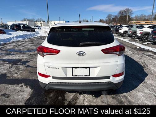 2018 Hyundai TUCSON SE