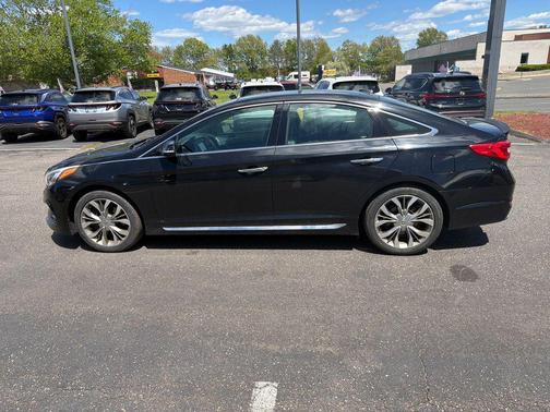 Phantom Black 2015 Hyundai SONATA Limited 2.0T