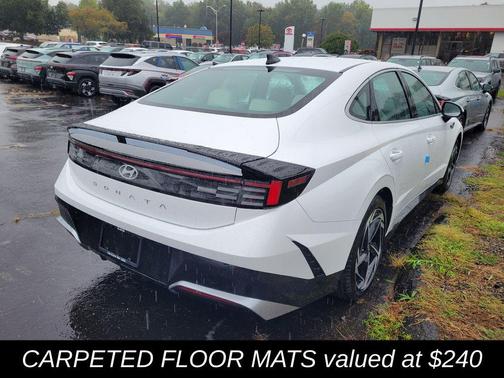 2026 Hyundai SONATA SEL