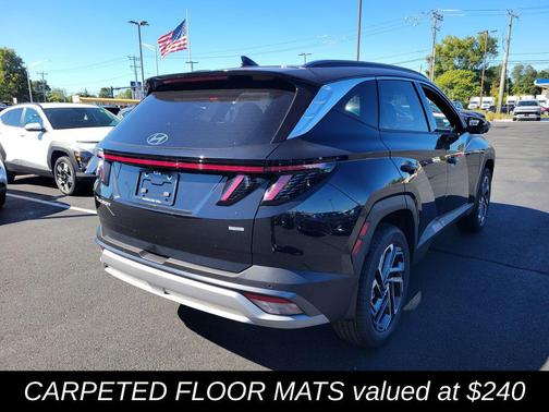 Phantom Black 2026 Hyundai TUCSON Limited
