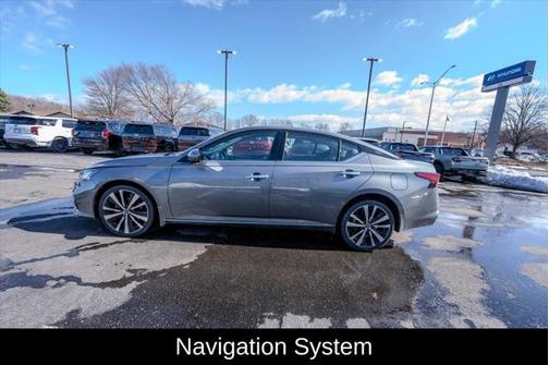 2019 Nissan Altima 2.5 Platinum