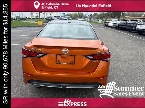 Monarch Orange Metallic/Super Black 2022 Nissan Sentra SR