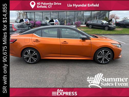 Monarch Orange Metallic/Super Black 2022 Nissan Sentra SR
