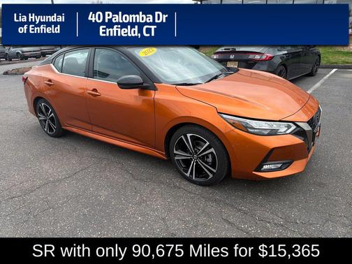 Monarch Orange Metallic/Super Black 2022 Nissan Sentra SR