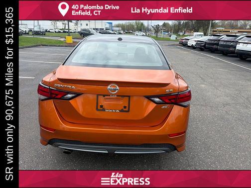 Monarch Orange Metallic/Super Black 2022 Nissan Sentra SR