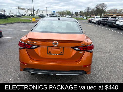 Monarch Orange Metallic/Super Black 2022 Nissan Sentra SR