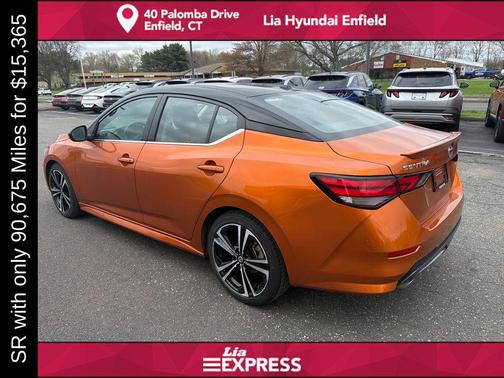 Monarch Orange Metallic/Super Black 2022 Nissan Sentra SR