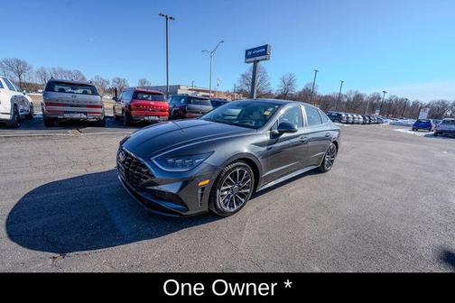 2022 Hyundai SONATA Limited