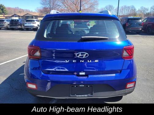 2025 Hyundai VENUE Limited