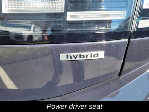 2024 Hyundai SONATA Hybrid SE