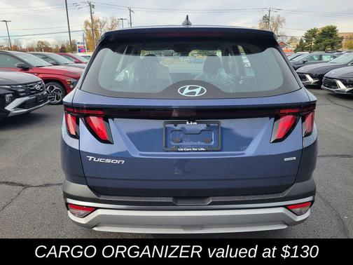 2026 Hyundai TUCSON SE