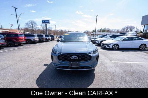 2023 Ford Escape ST-Line